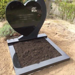 Kopsteen hart model met tuin