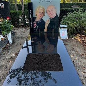 Glasplaat met pilaar