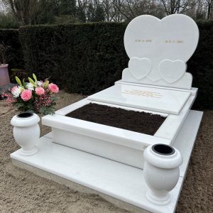 grafsteen-Cristal-White-marmer-gepolijst